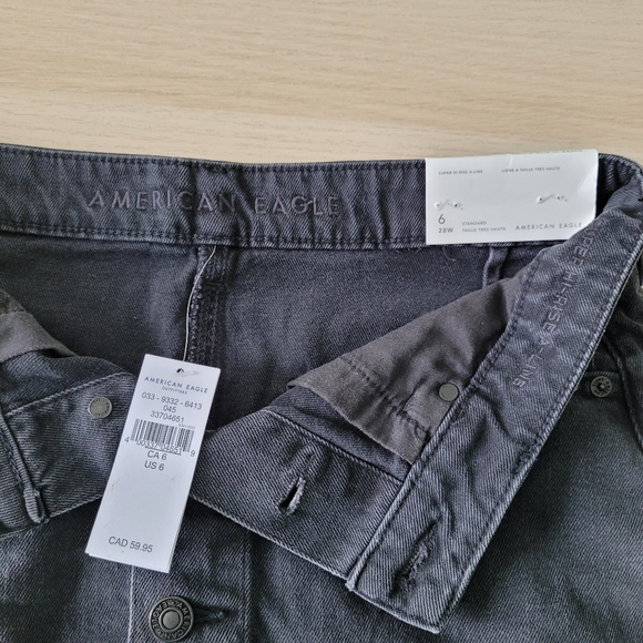 AE Black Denim Skirt - Picture 4 of 6